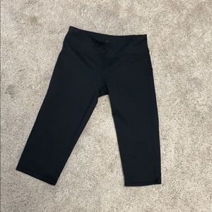 Black cropped Zella Girl leggings girls 8-10